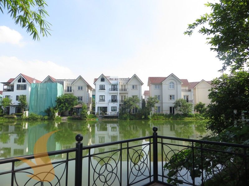 Biệt thự Hoa Lan Vinhomes Riverside