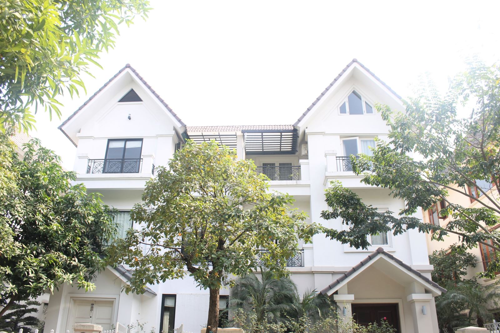 Cho thuê biệt thự Vinhomes Riverside