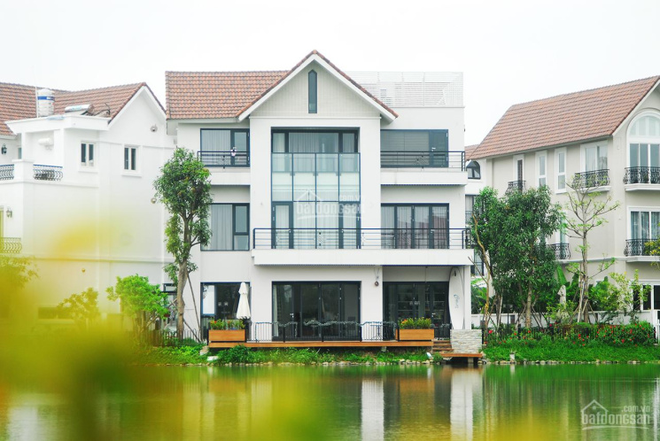 Biệt thự Vinhomes Riverside